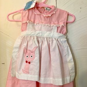 Adorable pink vintage Summer dress